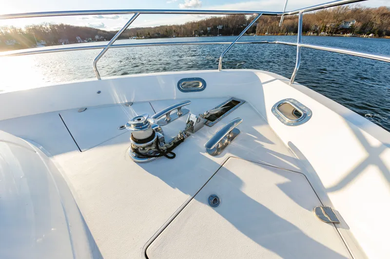 Slide: The Image of Deck of a 2006 Princess 75 yacht on the water. - 16