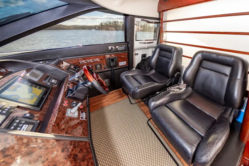 Slide: The Image of Luxurious cockpit of the 2006 Princess 75 Motor Yacht. - 48