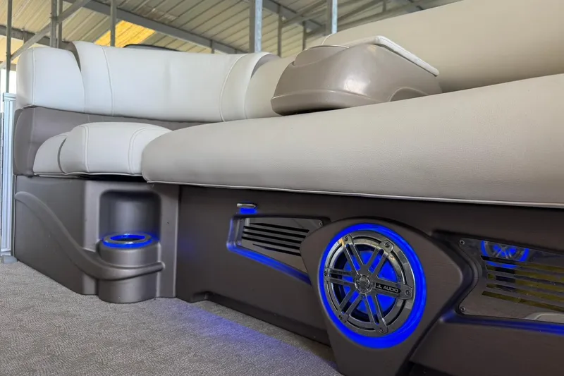 Slide: The Image of Luxurious seating and speaker system in 2017 Avalon Catalina Platinum 2585 pontoon boat. - 4