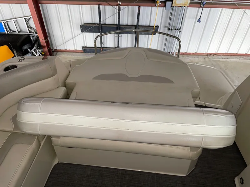 Slide: The Image of Interior of a 2010 Monterey 280 Sport Cruiser boat. - 19