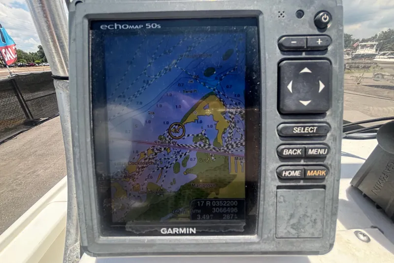 Slide: The Image of Garmin echoMAP 50s displaying nautical chart on a 2014 Mako 21 LTS boat. - 19
