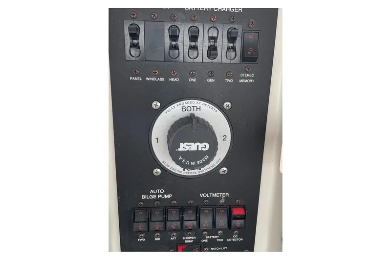 Slide: The Image of Battery Selector Switch - 15