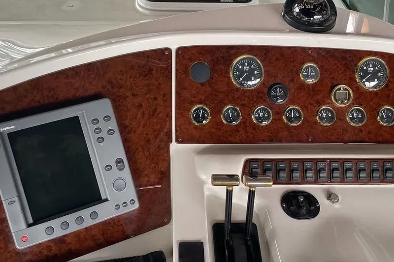 Slide: The Image of Portside Helm - 9