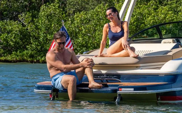 Slide: The Image of Chris-Craft Sportster 25 Sterndrive 2027 - 12