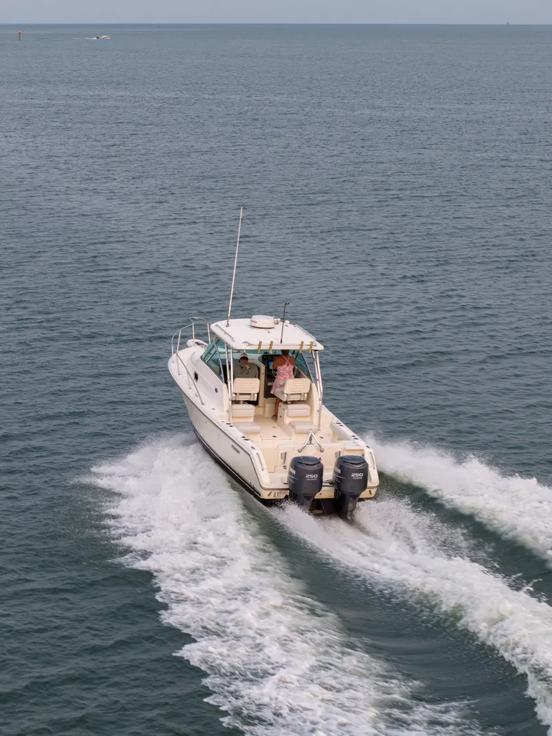 Slide: The Image of Pursuit OS 285 Offshore 2008 - 12