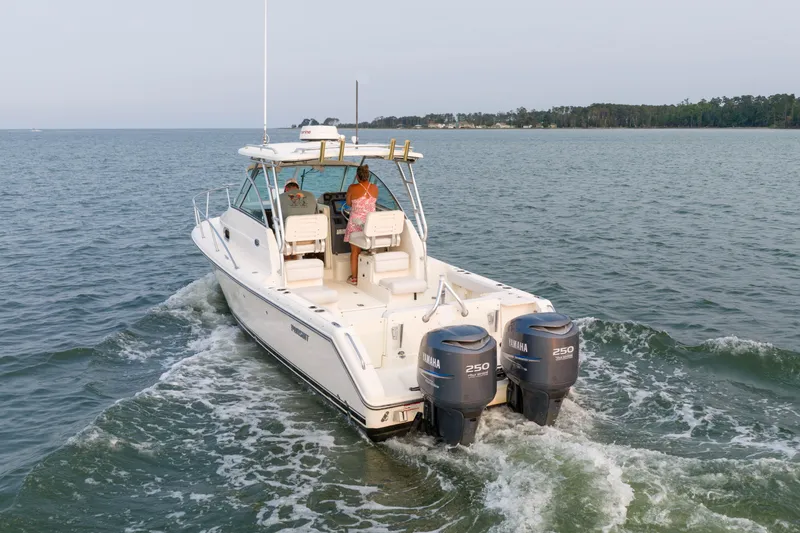 Slide: The Image of Pursuit OS 285 Offshore 2008 - 15