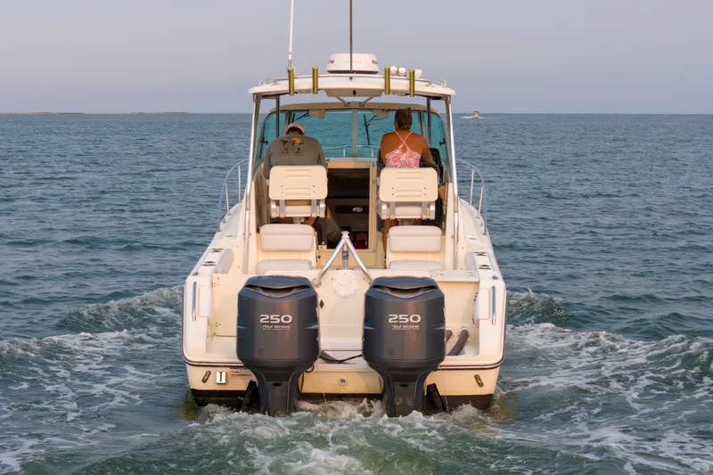 Slide: The Image of Pursuit OS 285 Offshore 2008 - 20