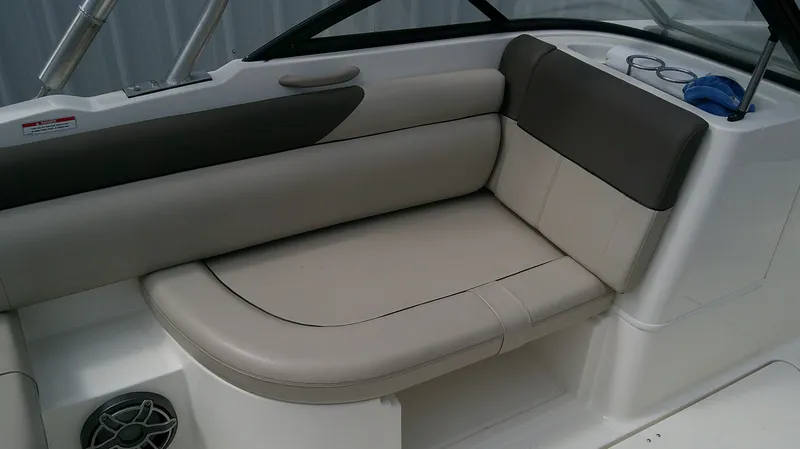 Slide: The Image of Bayliner 190 2017 - 13