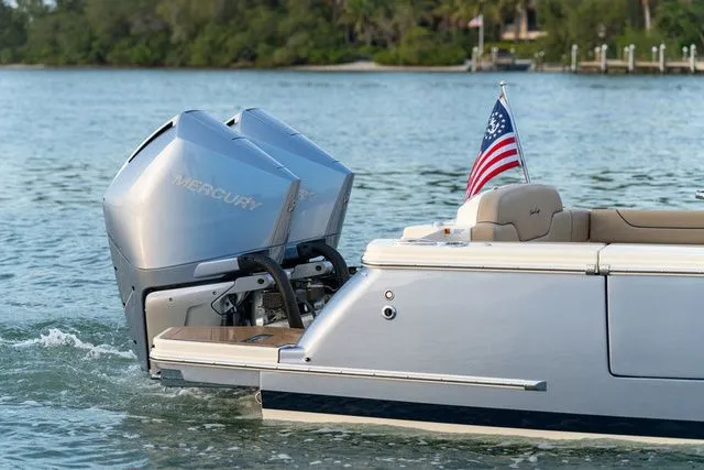 Slide: The Image of Chris-Craft Catalina 28 2027 - 10