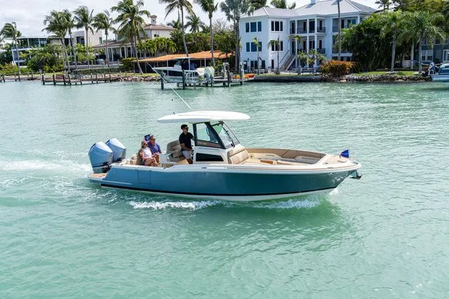 Slide: The Image of Chris-Craft Catalina 28 2027 - 4