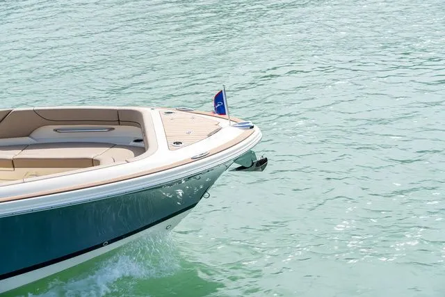 Slide: The Image of Chris-Craft Catalina 28 2027 - 5