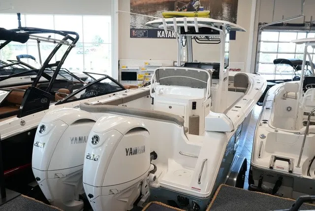 Slide: The Image of Sea Hunt Ultra 265SE 2027 - 2