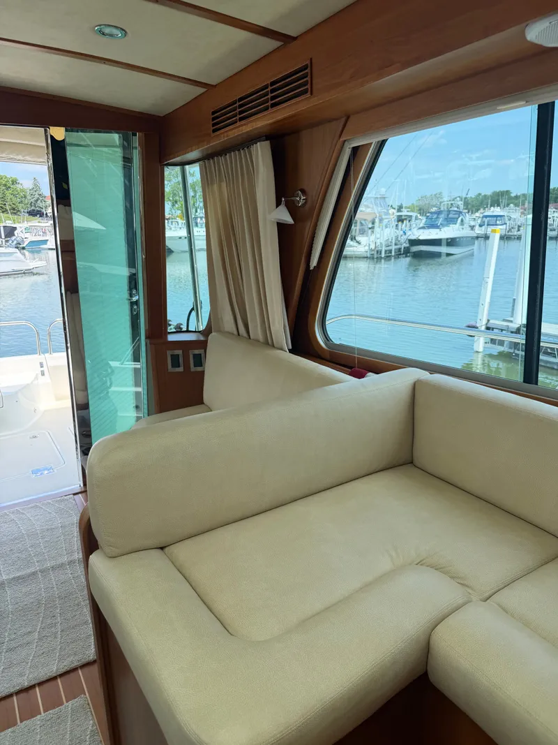 Slide: The Image of Salon port aft seating - 29