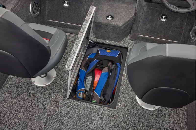 Slide: The Image of Tracker Pro Guide V-175 Combo 2026 - 36
