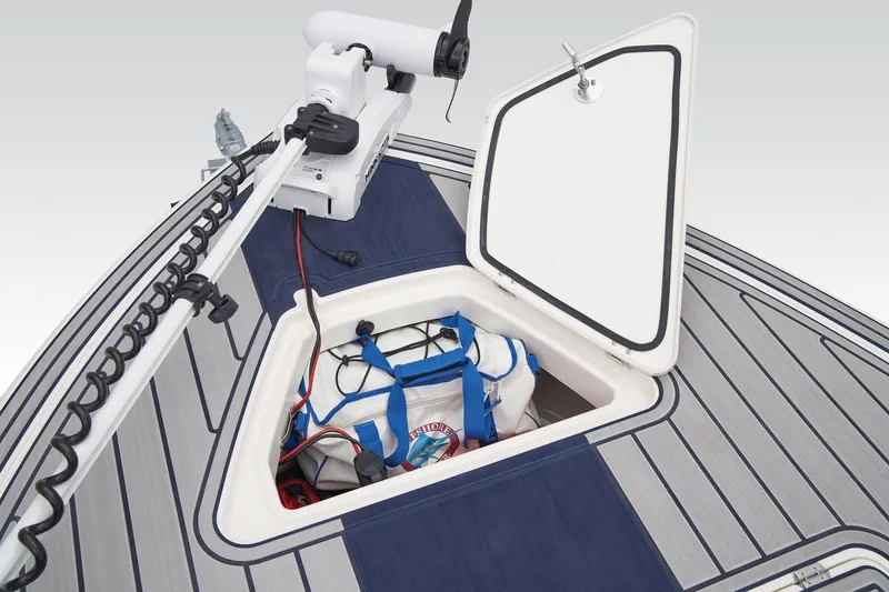 Slide: The Image of Mako 18 Pro Skiff Patriot Edition 2026 - 14