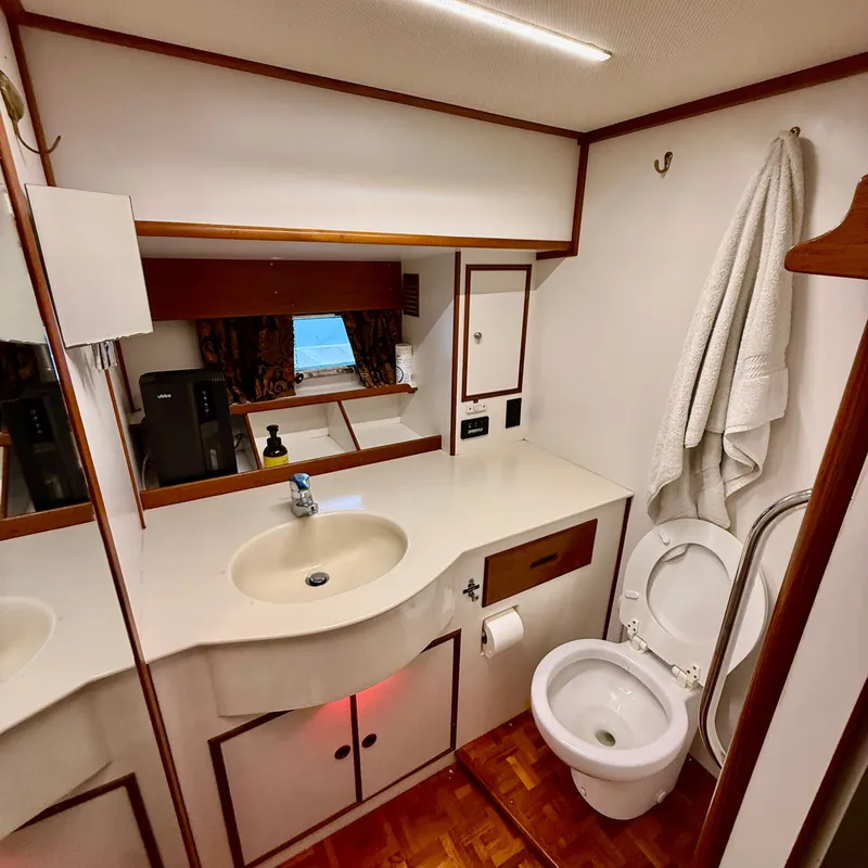 Slide: The Image of Bathroom in 1999 Grand Banks 52 Europa yacht. - 24