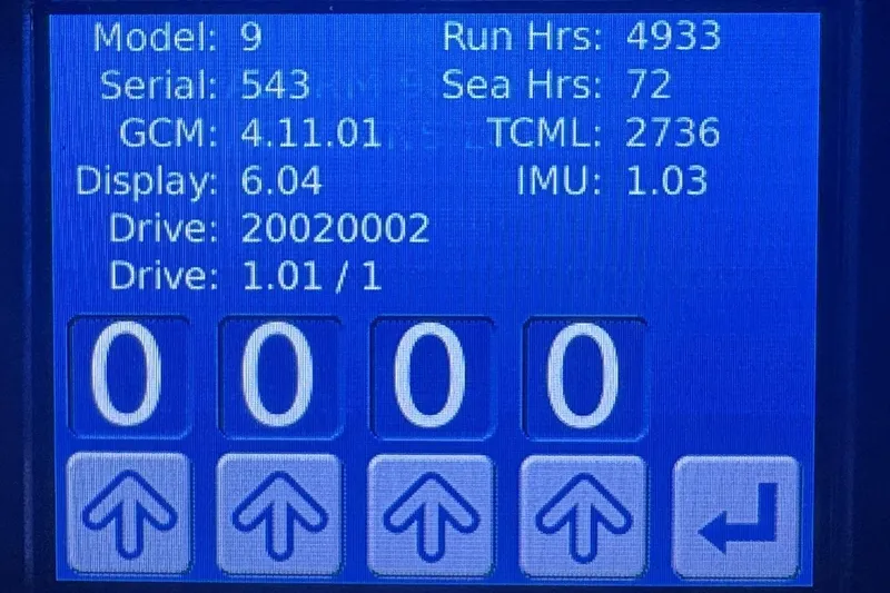 Slide: The Image of Sea Ray L590 Fly 2016 - 54
