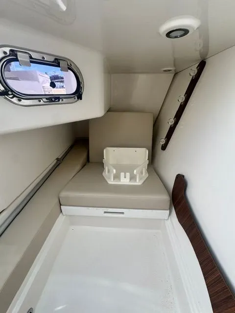 Slide: The Image of Interior of a 2021 Pursuit 326 DC boat. - 28