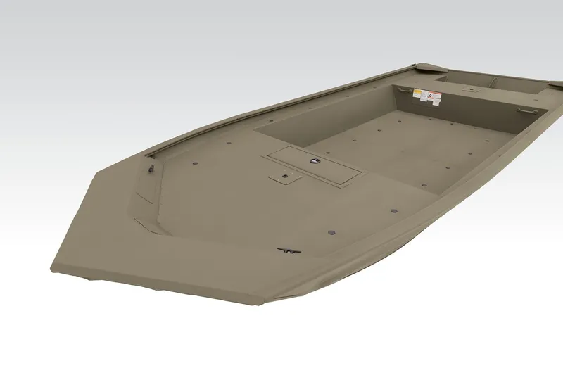 Slide: The Image of Tracker Grizzly 1860 Utility 2026 - 23