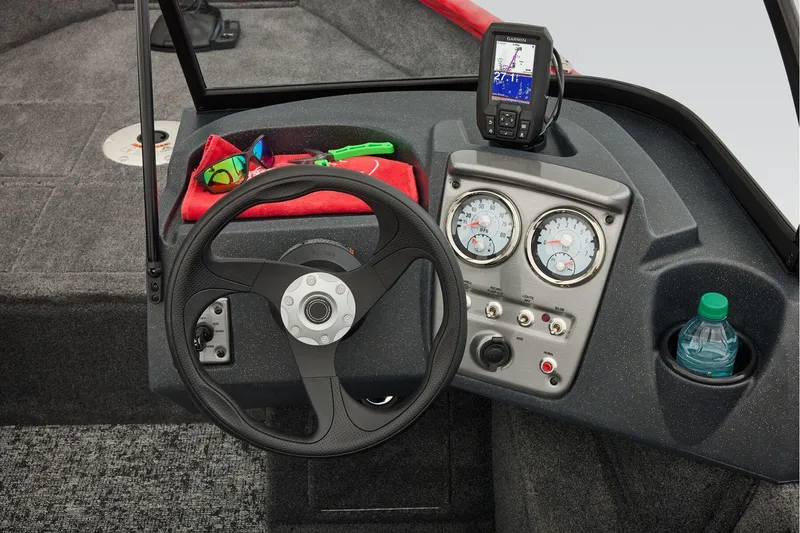 Slide: The Image of Tracker Pro Guide V-16 WT 2026 - 31