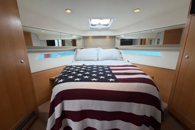 Slide: The Image of Spacious master cabin - 19