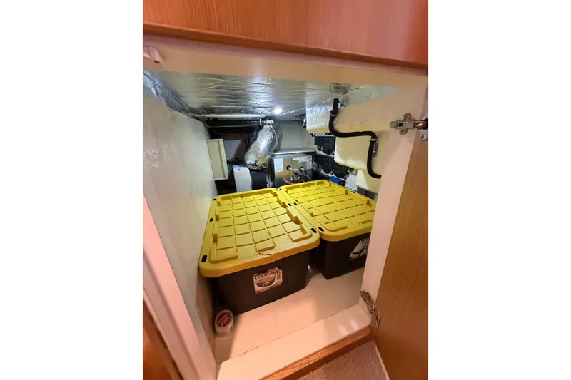 Slide: The Image of Storage compartment in guest room with mechanical access - 27