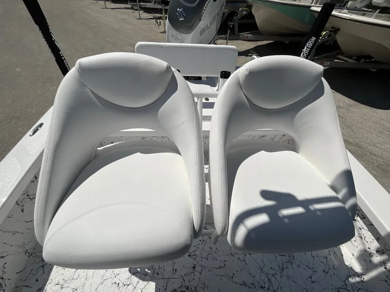 Slide: The Image of Majek 25 Xtreme 2026 - 20
