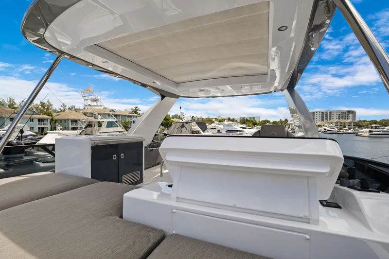 Slide: The Image of Azimut Fly 53 2025 - 57