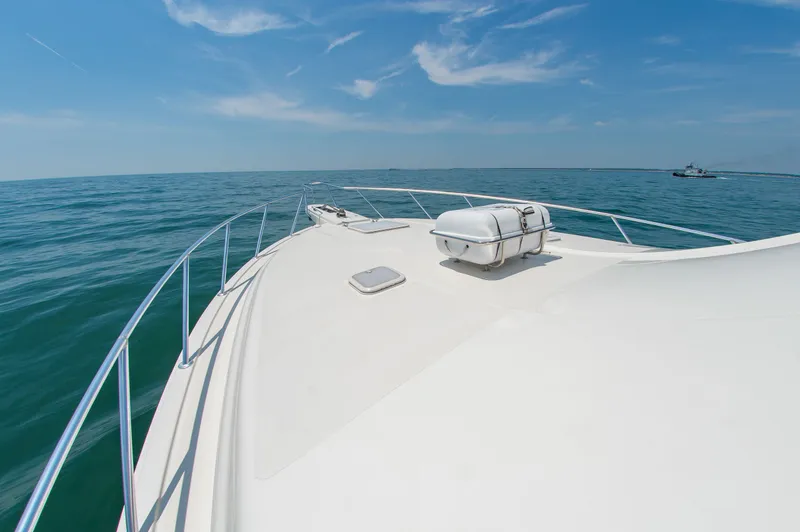 Slide: The Image of Bertram 510 Convertible yacht on open sea, 2008 model. - 17