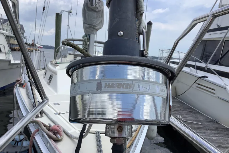 Slide: The Image of Close-up of a Harken winch on a 1994 Caliber Cutter Rig sailboat. - 13