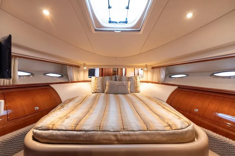 Slide: The Image of VIP stateroom - 41