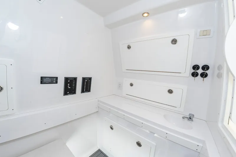 Slide: The Image of Interior of Onslow Bay 41 yacht, 2023 model, featuring modern fixtures. - 42