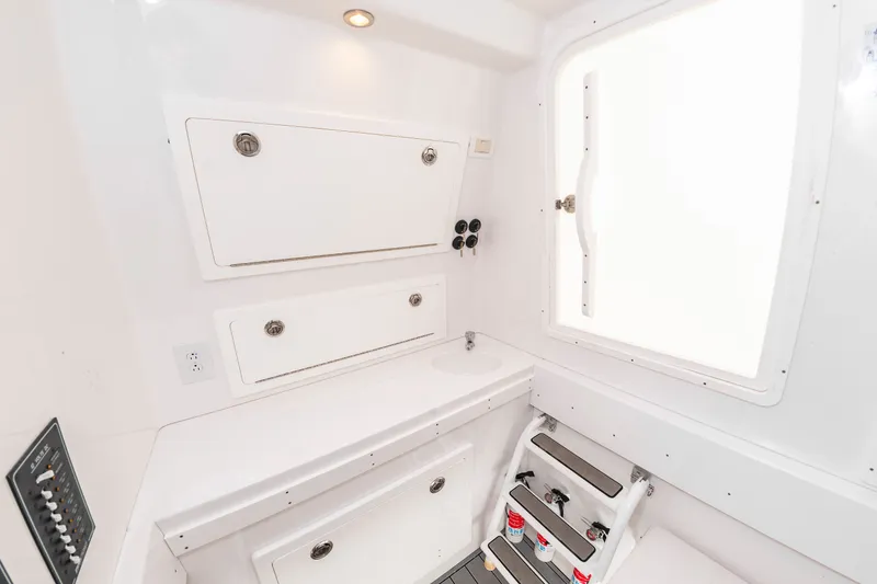 Slide: The Image of Interior of 2023 Onslow Bay 41 with storage and window. - 43