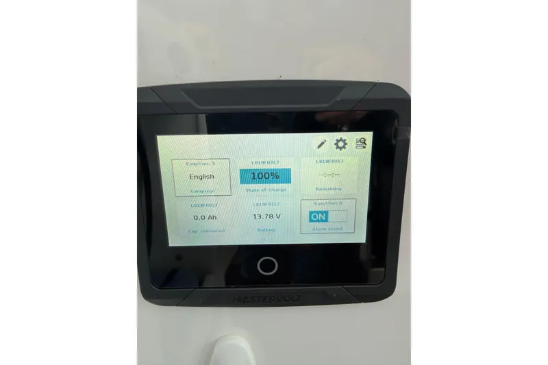 Slide: The Image of Mastervolt display showing 100% charge on H&H Marine Osmond Beal 2018 boat. - 84