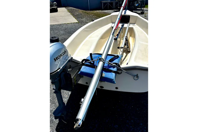 Slide: The Image of 2018 American Sail 14.6 boat with Honda motor, mast stored inside. - 7