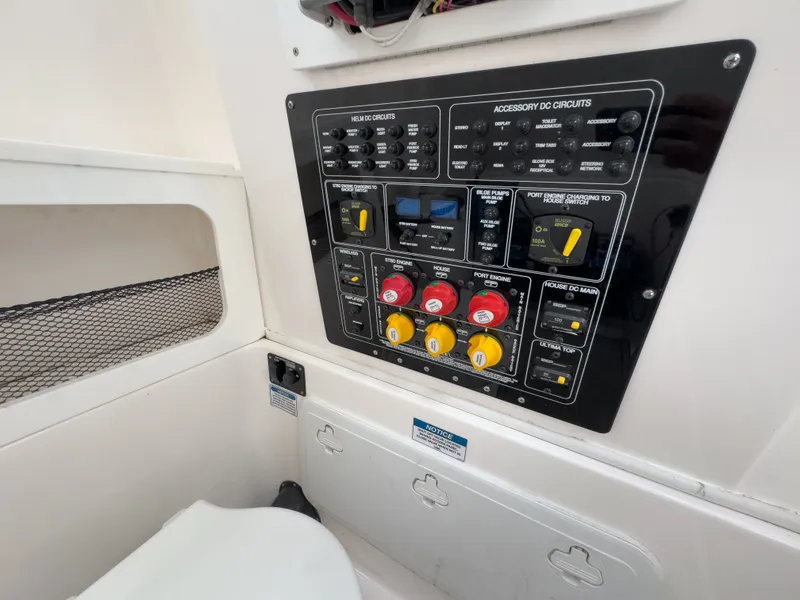 Slide: The Image of Control panel of Sea Fox 288 Commander 2022. - 33