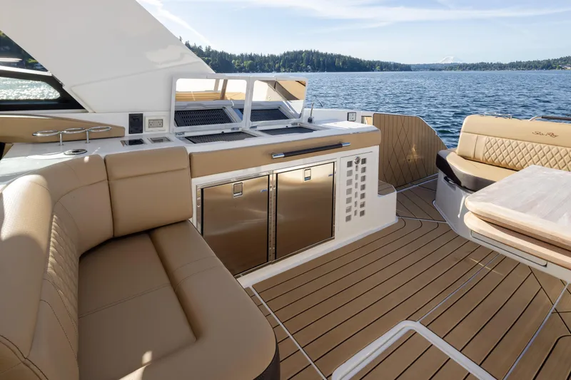 Slide: The Image of Luxurious 2025 Sea Ray SLX 400 yacht interior with elegant seating and modern amenities. - 37