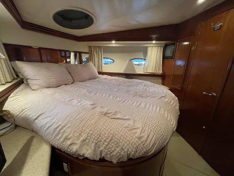 Slide: The Image of Carver Yachts 530 Voyager Pilothouse 1998 - 55
