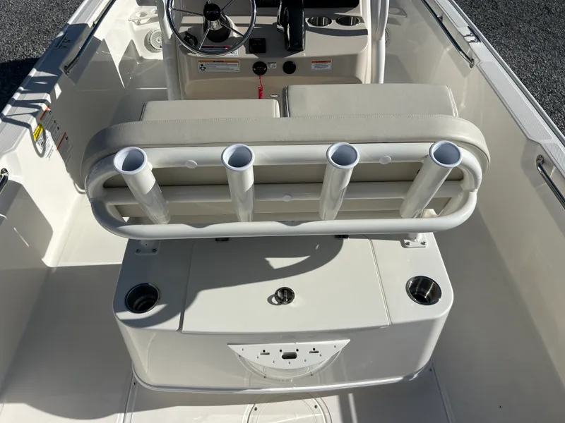 Slide: The Image of Boston Whaler 210 Montauk 2027 - 11
