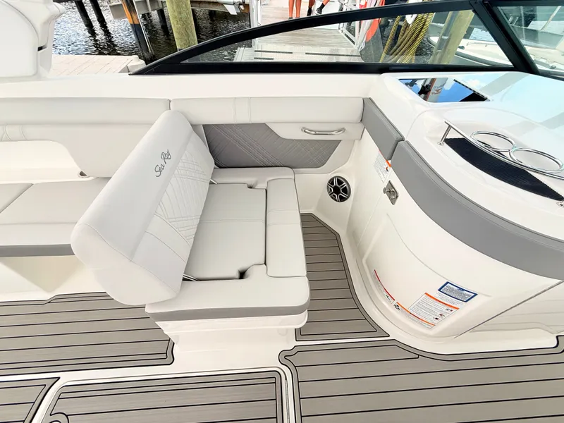 Slide: The Image of Sea Ray SDX 290 Outboard 2027 - 51