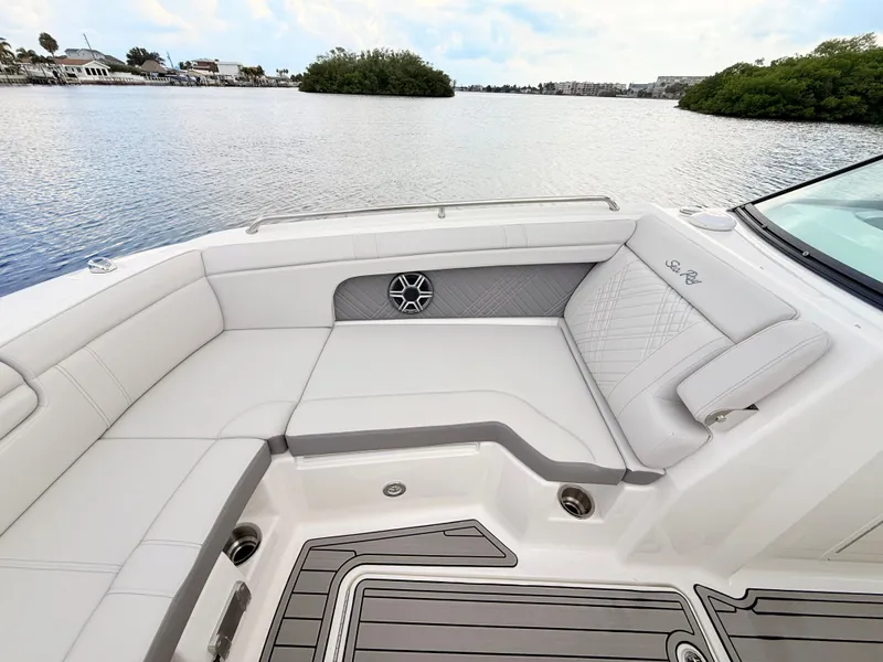 Slide: The Image of Sea Ray SDX 290 Outboard 2027 - 72