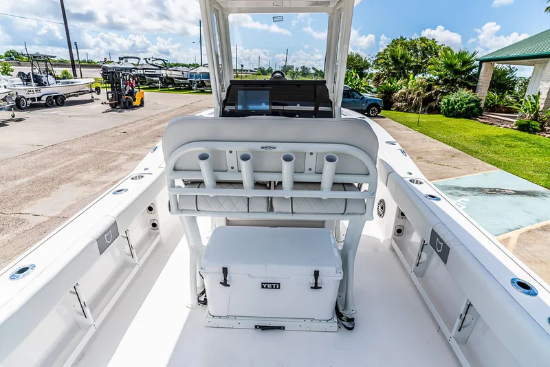 Slide: The Image of Sea Fox 248 Commander 2026 - 8