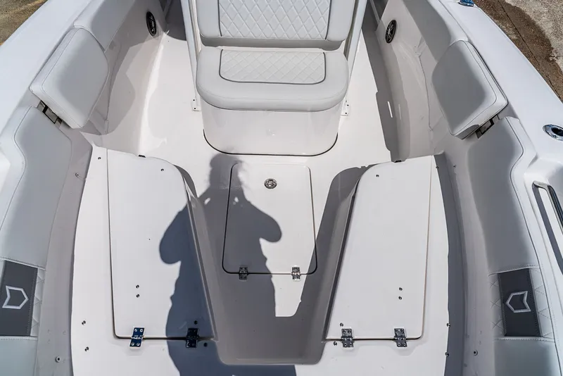 Slide: The Image of Sea Fox 248 Commander 2026 - 23