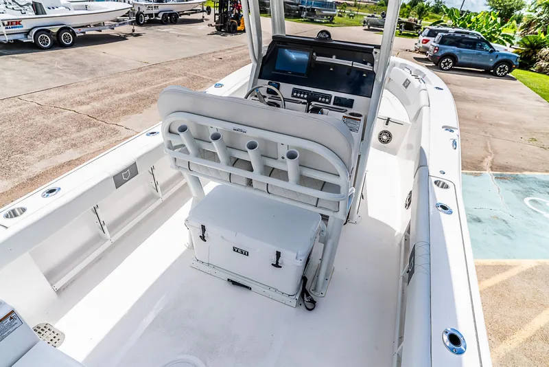 Slide: The Image of Sea Fox 248 Commander 2026 - 9