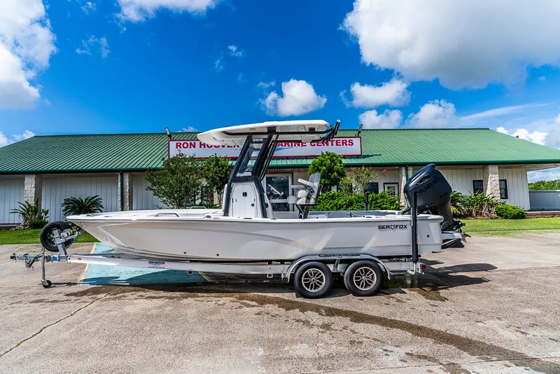 The Image of Sea Fox 251 Bay Fox 2026 - 1