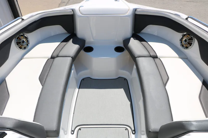 Slide: The Image of Yamaha AR210 2021 - 26
