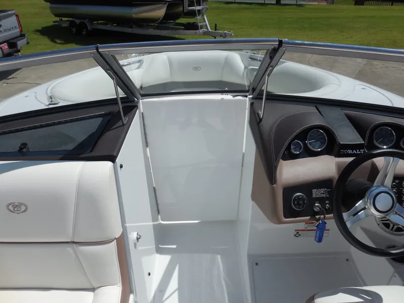 Slide: The Image of Interior view of a 2011 Cobalt 200 boat. - 26