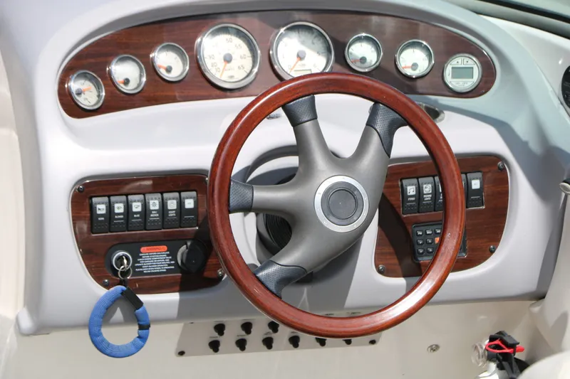 Slide: The Image of Dashboard of a 2005 Chaparral 220 SSi boat. - 21