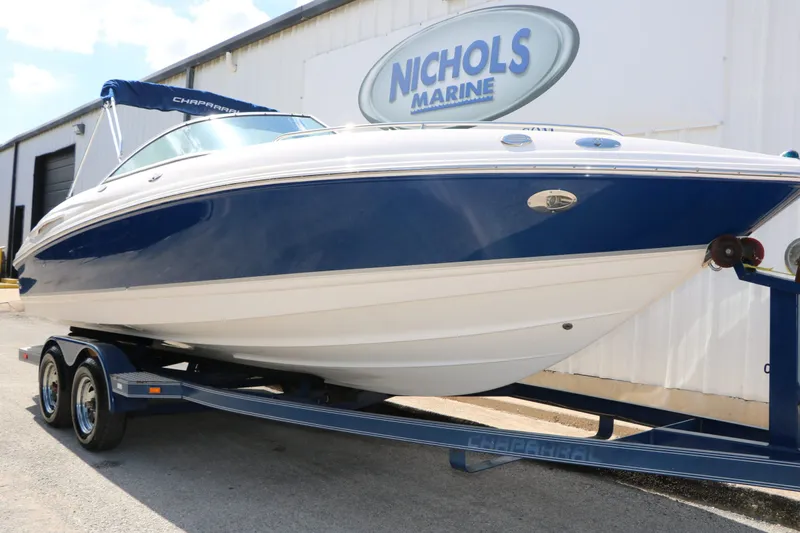Slide: The Image of 2005 Chaparral 220 SSi boat on trailer at Nichols Marine. - 5
