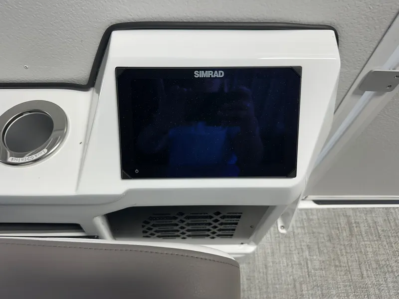 Slide: The Image of Premier 270INTRIGUE 2027 - 31
